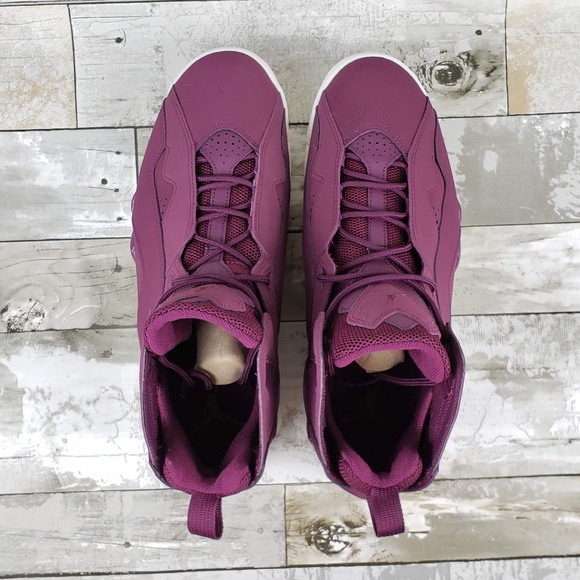 Jordan True Flight Mens Basketball Shoe Red Maroon - Picture 4 of 8